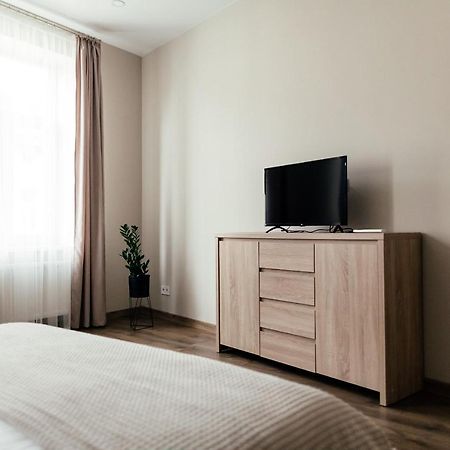 Lara Apartament 3 Apartment Lviv Exterior photo